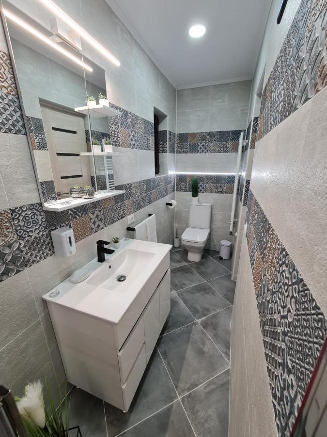 Splendid House Hotel Fagaras Ngoại thất bức ảnh